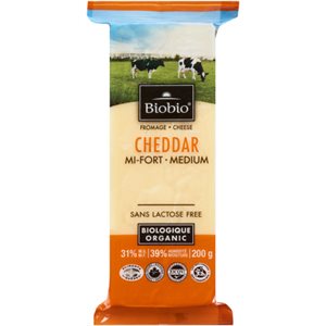 Biobio Cheese Cheddar Medium Organic 31% M.F. 200 g 200g