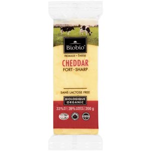 Biobio Cheese Cheddar Sharp Organic 33% M.F. 200 g 200g