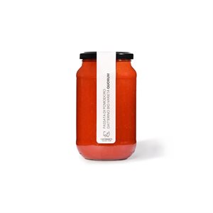 Organic plum tomato puree 550g